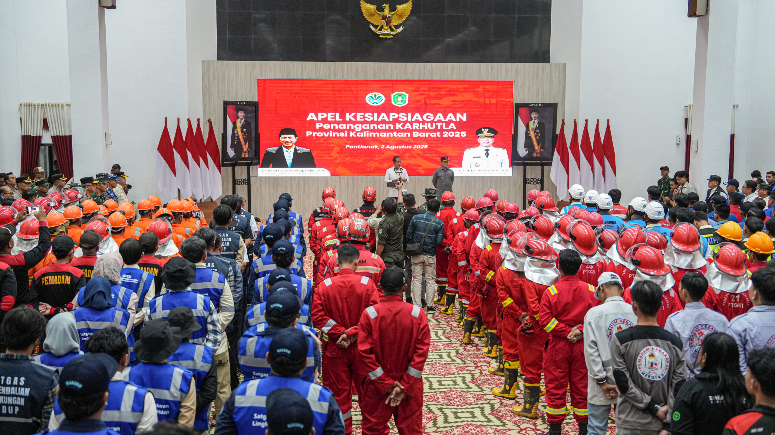 Menteri LHK, Hanif Faisol Lepas 195 Personel Kalbar Bersiap Jaga Status Nihil Karhutla