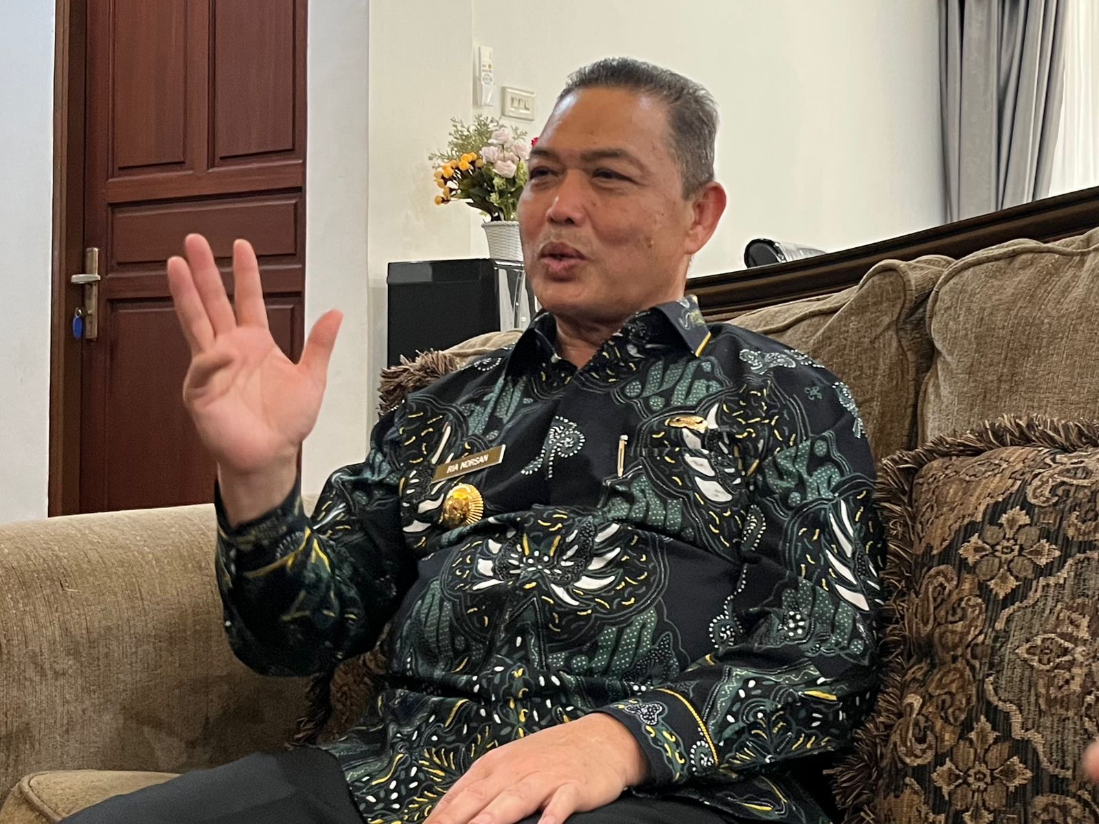 KPK Geledah Rumah Gubernur Kalbar, Tak Ada Bukti Ditemukan