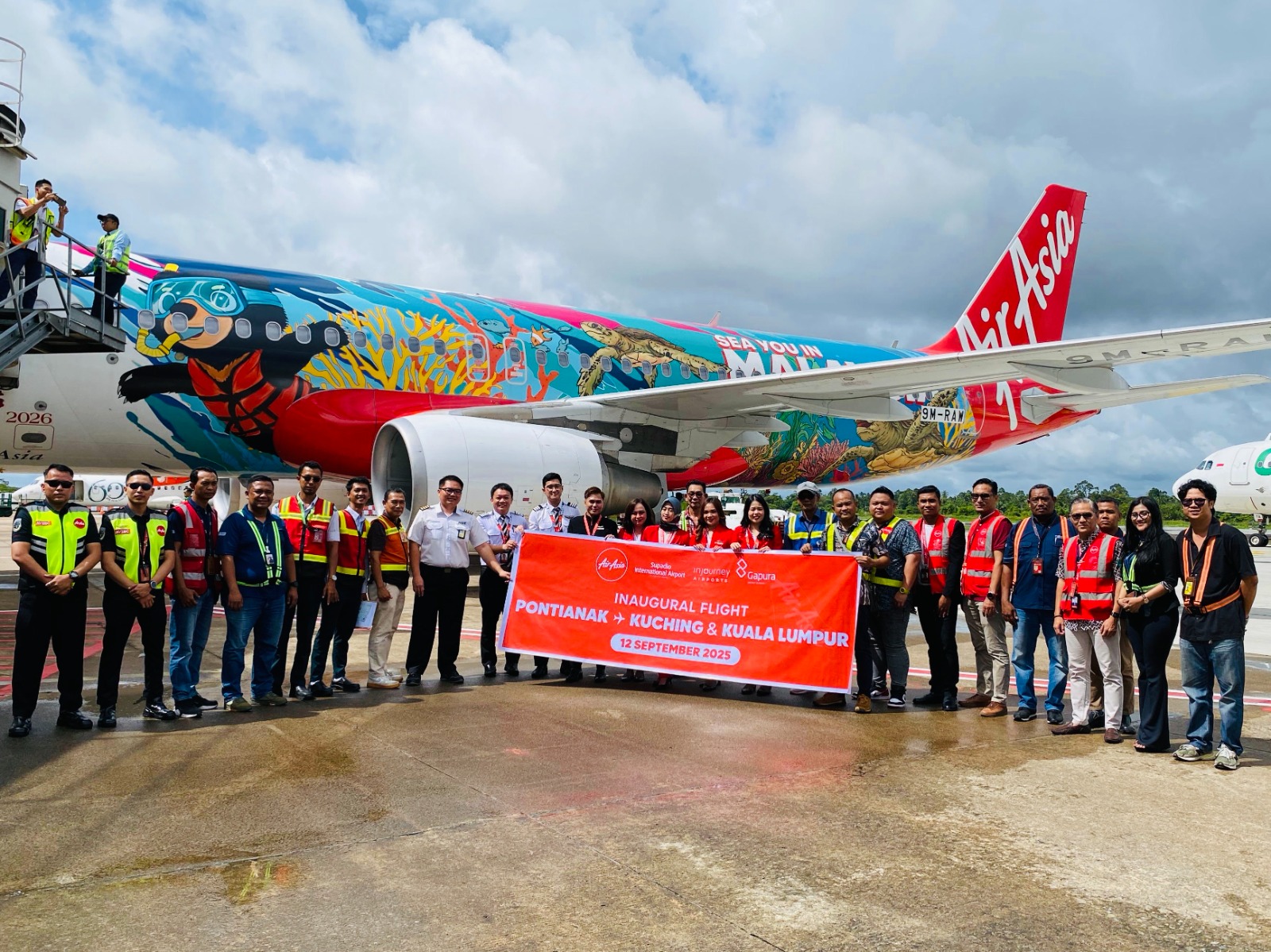 AirAsia Resmi Buka Rute Internasional Pertama di Bandara Supadio Pontianak