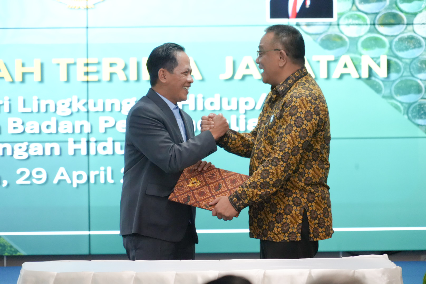 Jumhur Hidayat Resmi Pimpin KLH/BPLH, Dorong Etika Lingkungan Jadi Kurikulum Nasional
