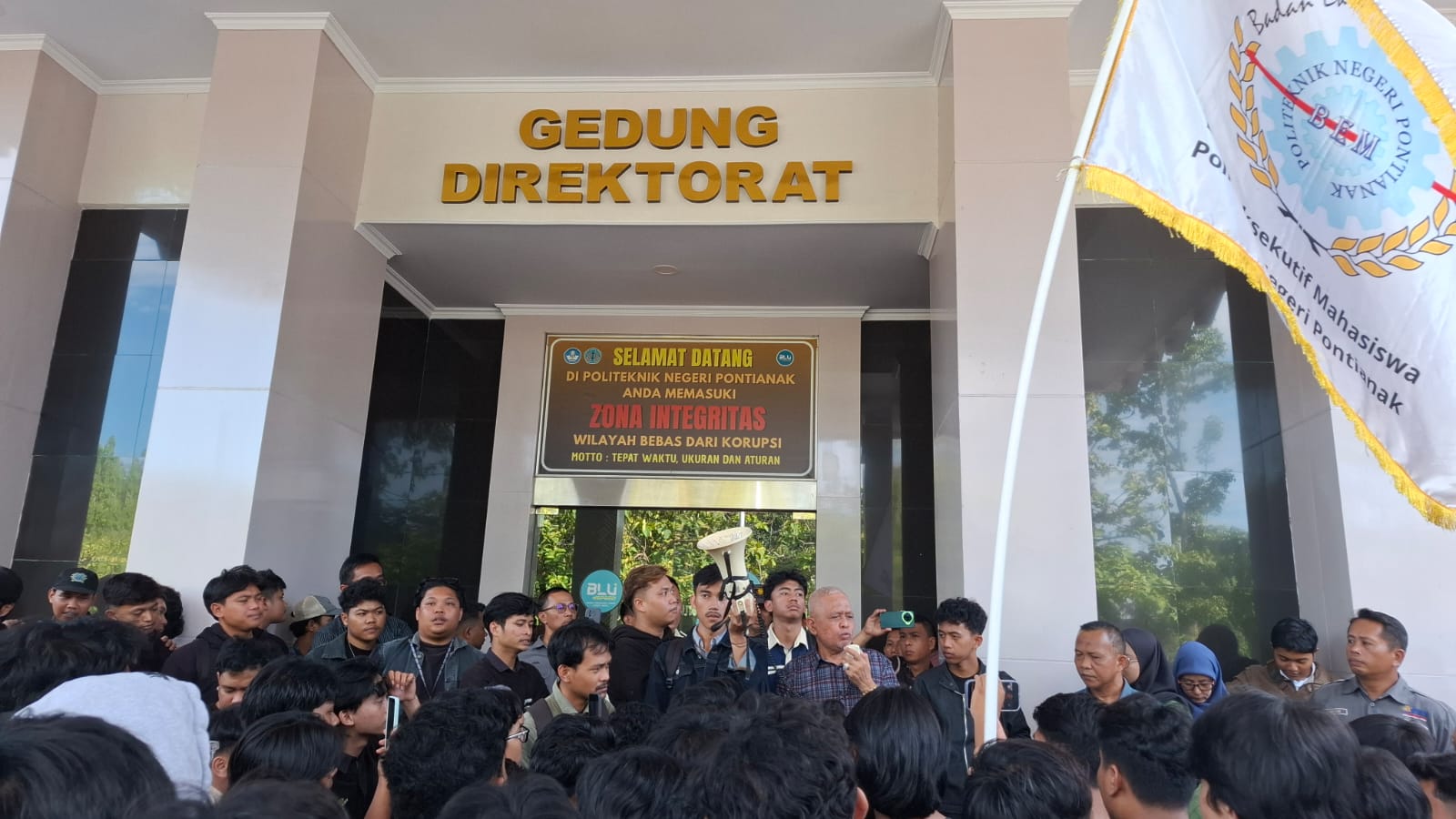 Direktur Polnep Tindak Lanjuti Tiga Staf yang Dipanggil Kejari Singkawang, Soal Dana Hibah