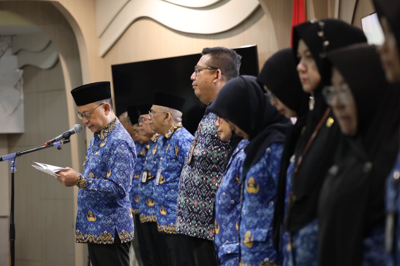 Peringatan Hardiknas 2026 pendidikan berkualitas dan penguatan karakter di Pontianak