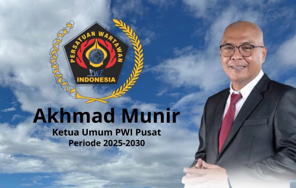 Ketum PWI Pusat Akhmad Munir Hadiri OKK PWI Kalbar di Pontianak