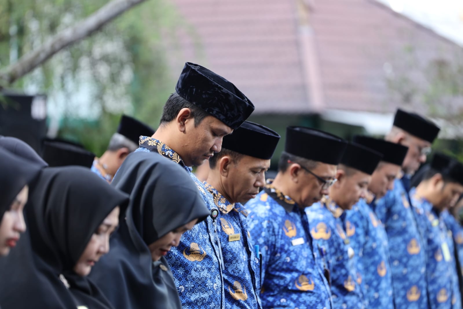 Hari Berkabung Daerah 2026, Warga Pontianak Diimbau Kibarkan Bendera Merah Putih Setengah Tiang pada 28 Juni