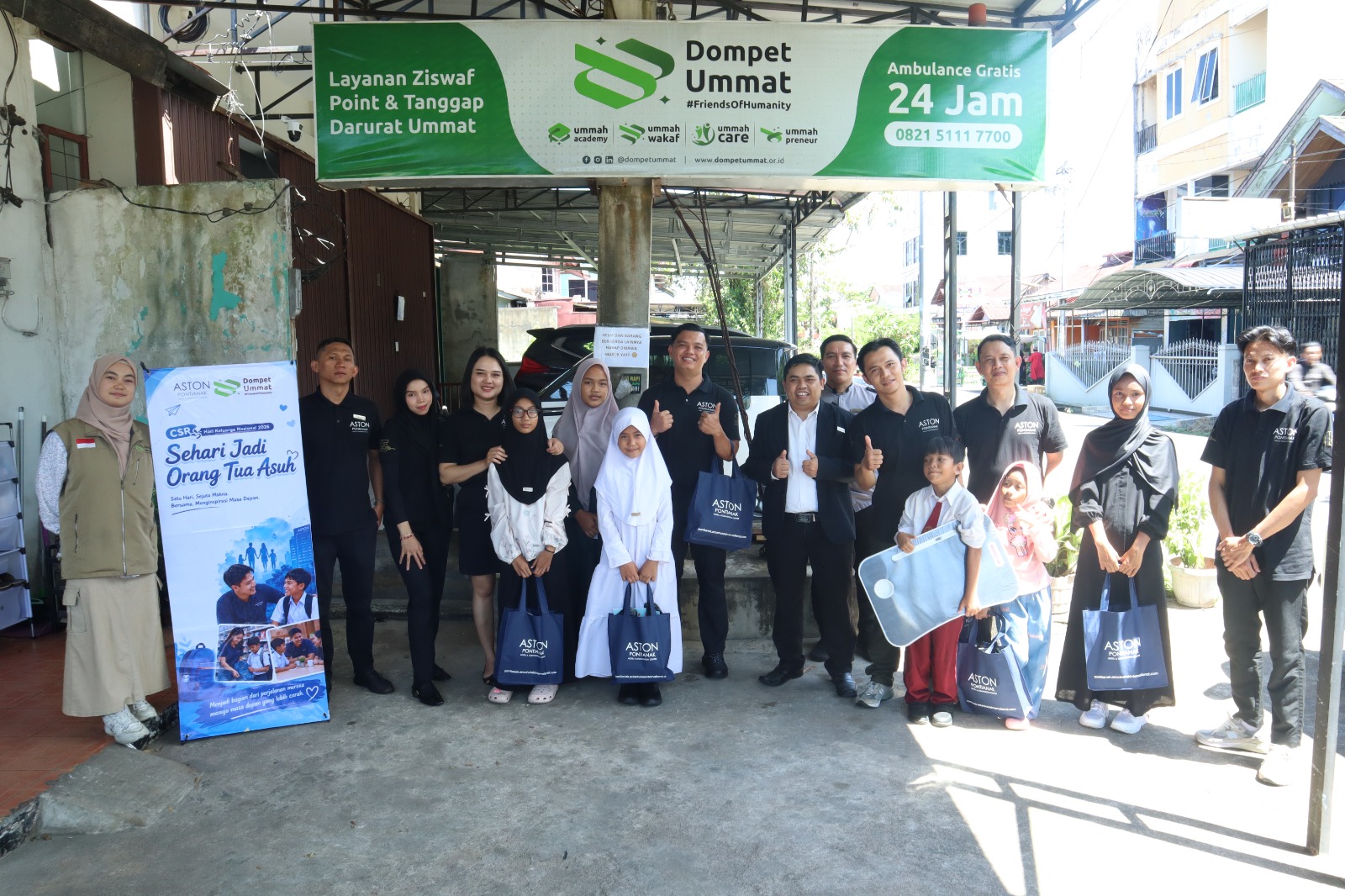 Aston Pontianak Gelar CSR Harganas 2026